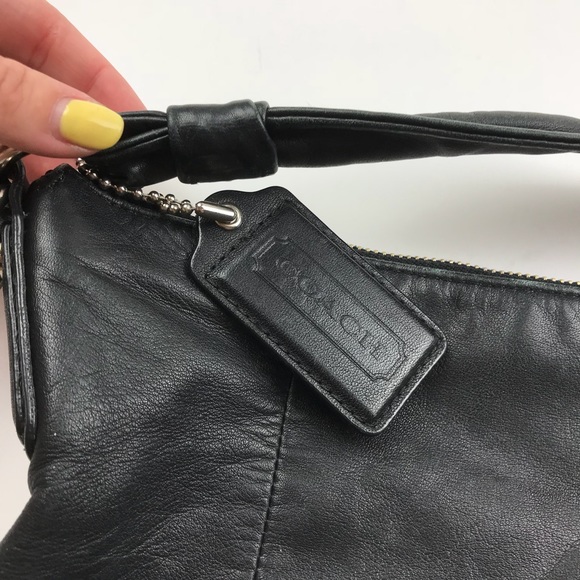 Authentic Coach Hobo Black Leather Bag - Picture 4 of 8